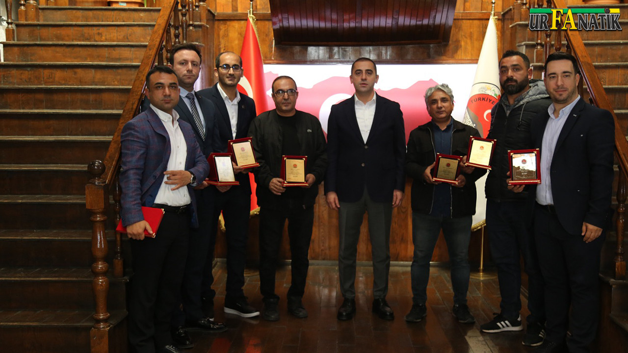 Siverek Kaymakamı Aydemir’den Hayırseverlere Teşekkür Plaketi (3)