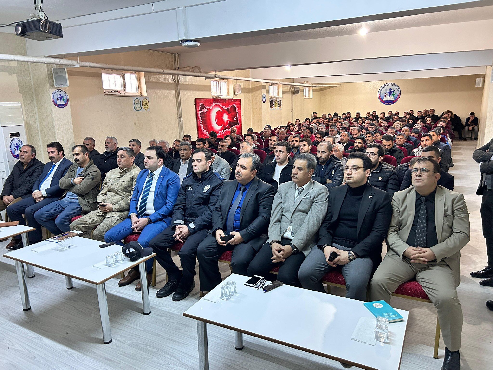 Hilvan Kaymakamı'nın Katılımıyla Güvenlik Semineri (1)