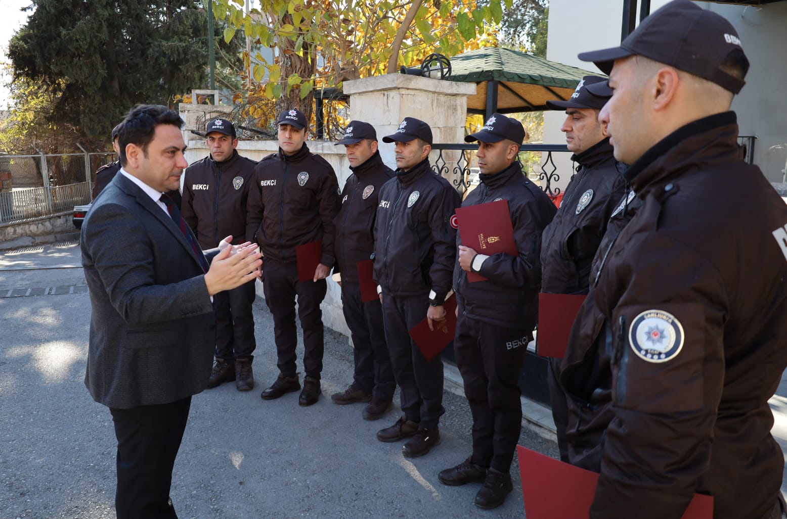 Kaymakam Şahin, Bekçileri Başarıları İçin Ödüllendirdi (5)