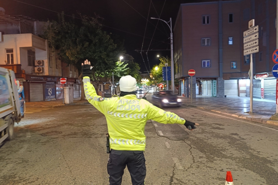 Alkollü Sürücüler Polislerin Sabrını Zorluyor-1