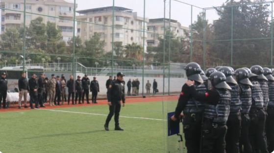 Şanlıurfa’da Çevik Kuvvet Ekiplerine Toma Eğitimi Verildi (2)