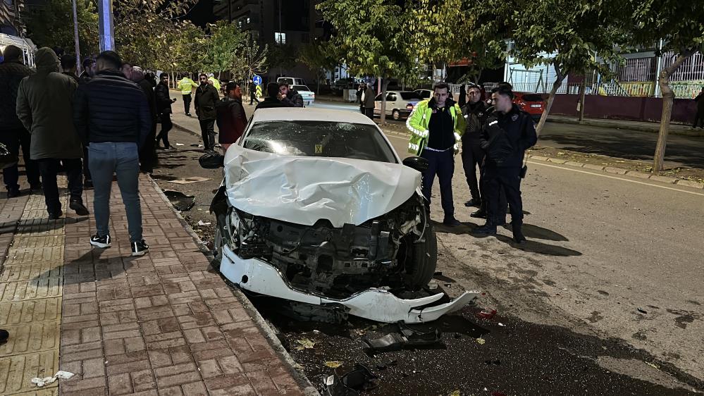 Şanlıurfa’da Trafik Kazaları Can Almaya Devam Ediyor! (1)