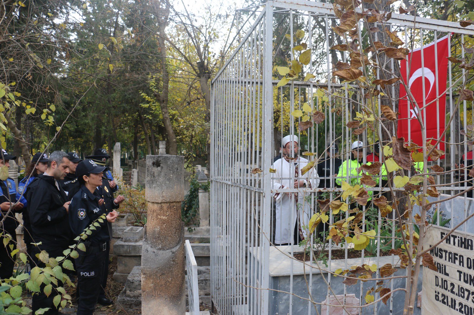 Şehit Polis Eyüp İrencik, 30. Yıl Dönümünde Anıldı (3)