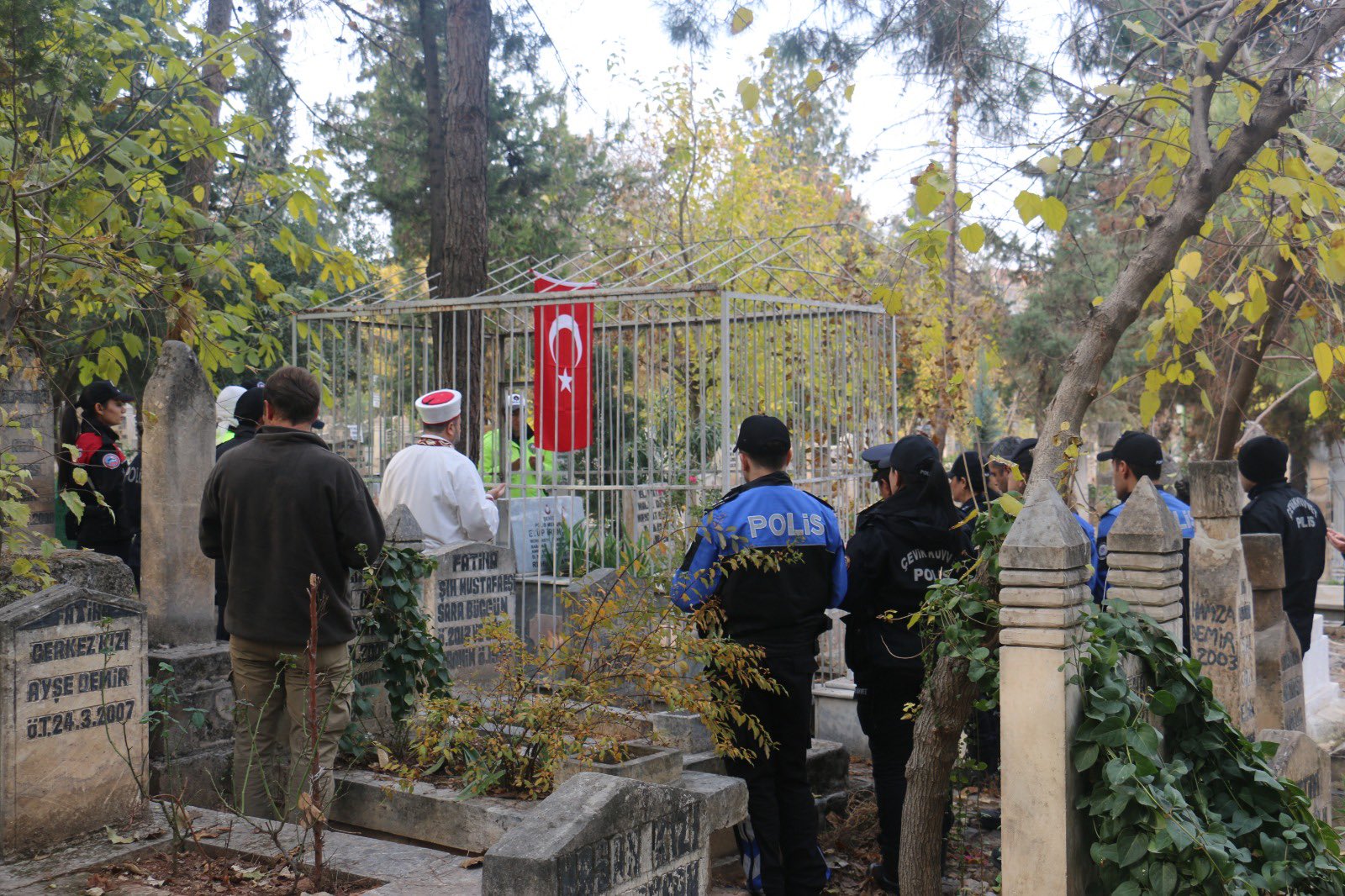 Şehit Polis Eyüp İrencik, 30. Yıl Dönümünde Anıldı (4)