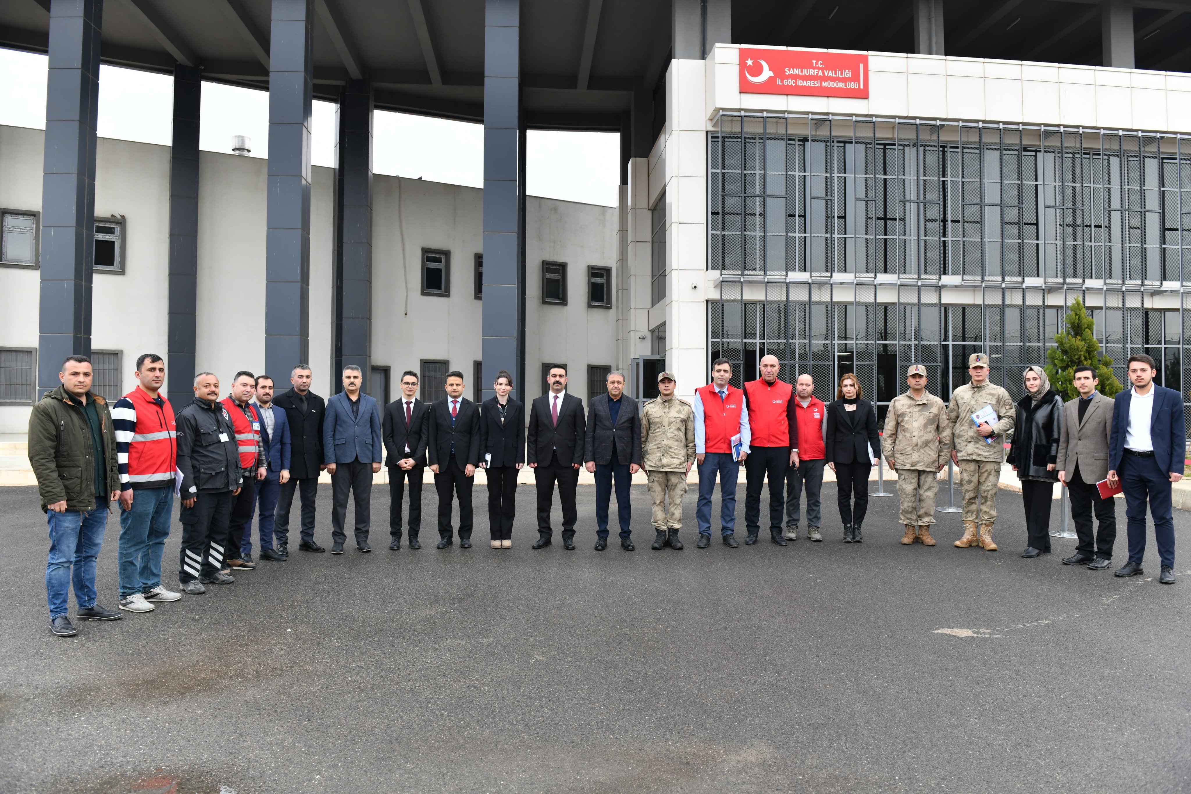 Vali Şıldak’tan Göç İdaresi Ve Jandarma Denetimi (4)