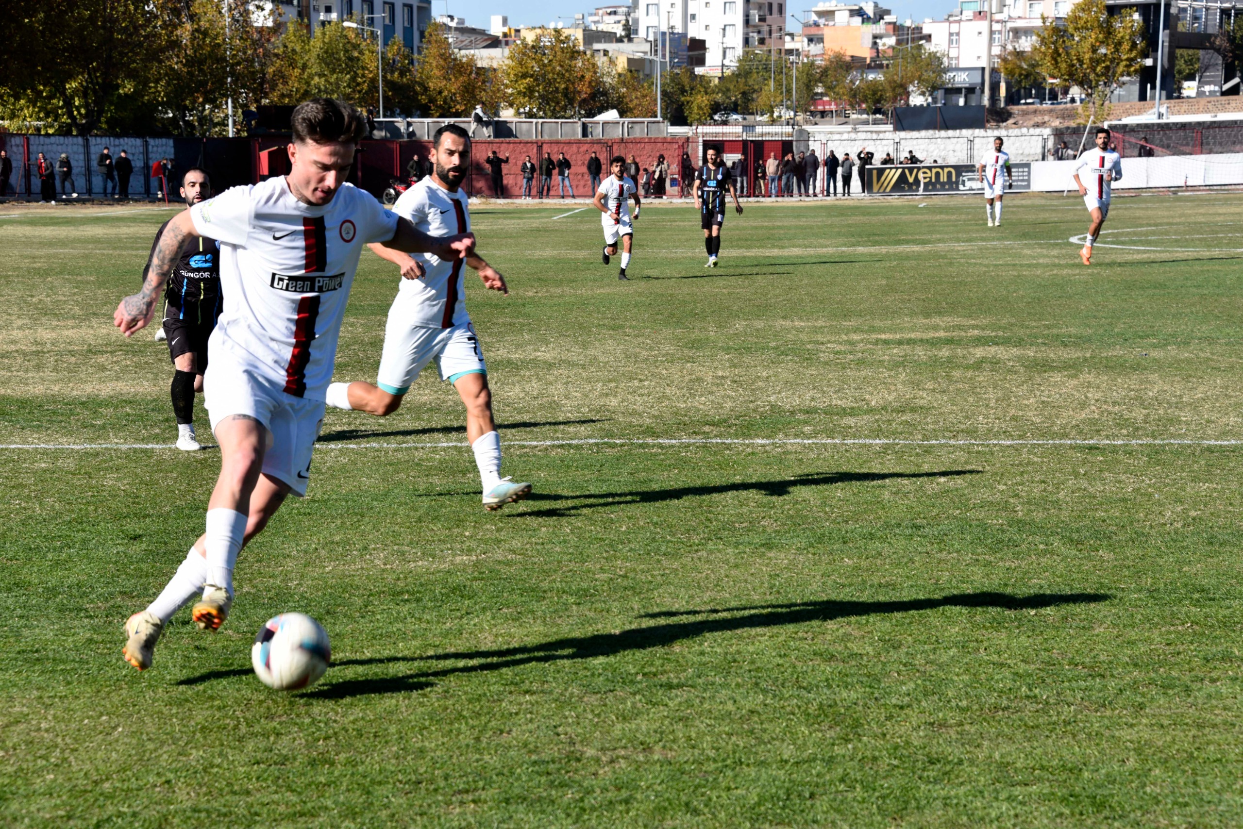 Siverek Belediyespor, Hekimhan Girmanaspor'u 6 Golle Mağlup Etti-3