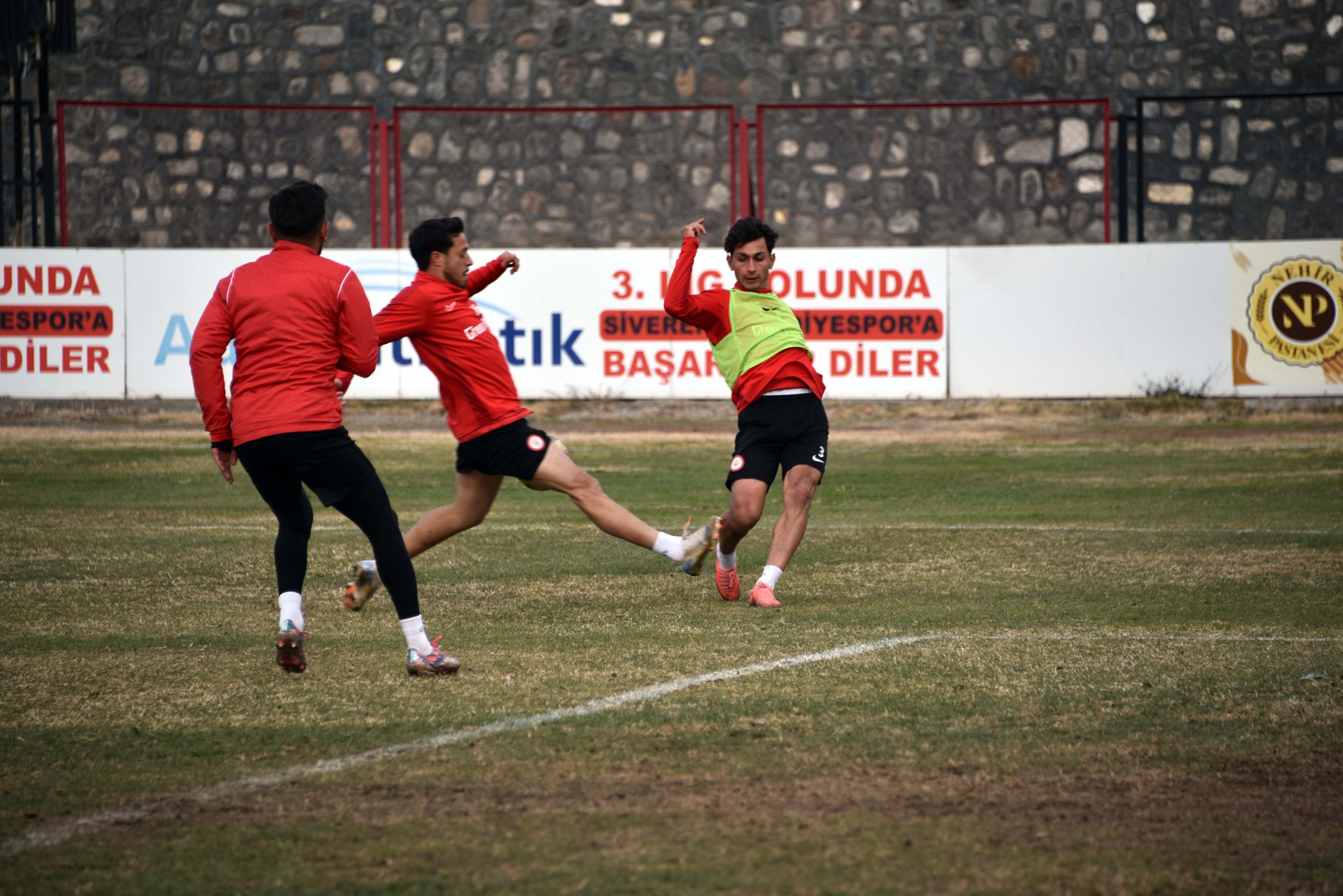 Siverek Belediyespor Elazığ Aksaray Maçı Hazırlıklarını Tamamladı-1