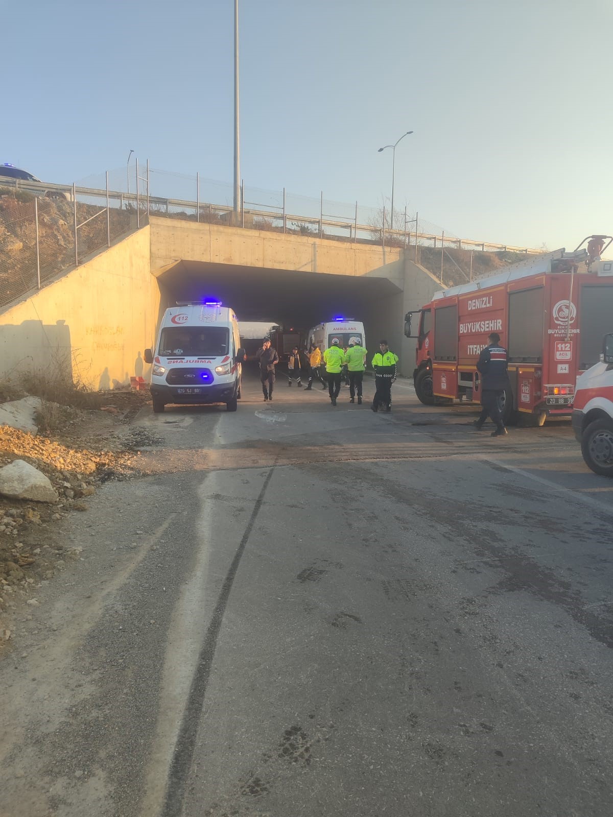 Denizli’de İşçi Servisi Kaza Yaptı: Çok Sayıda Ölü Ve Yaralı-1