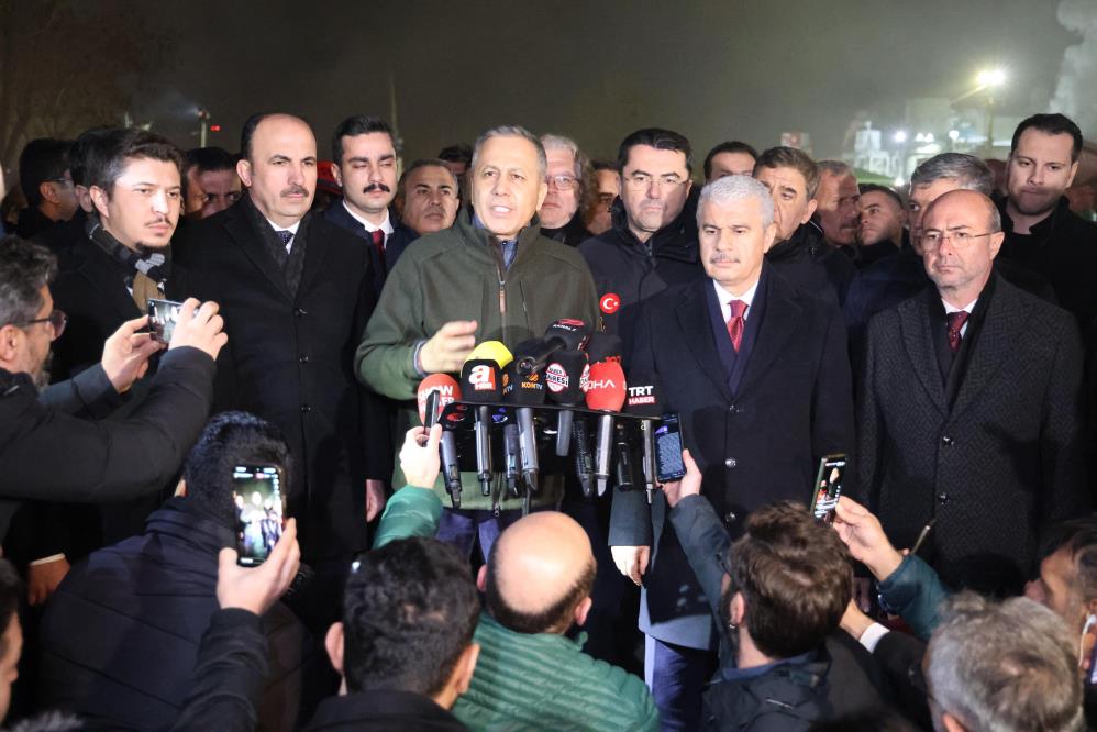 İçişleri Bakanı Ali Yerlikaya’dan Konya’daki Çöken Bina Hakkında Açıklama (2)