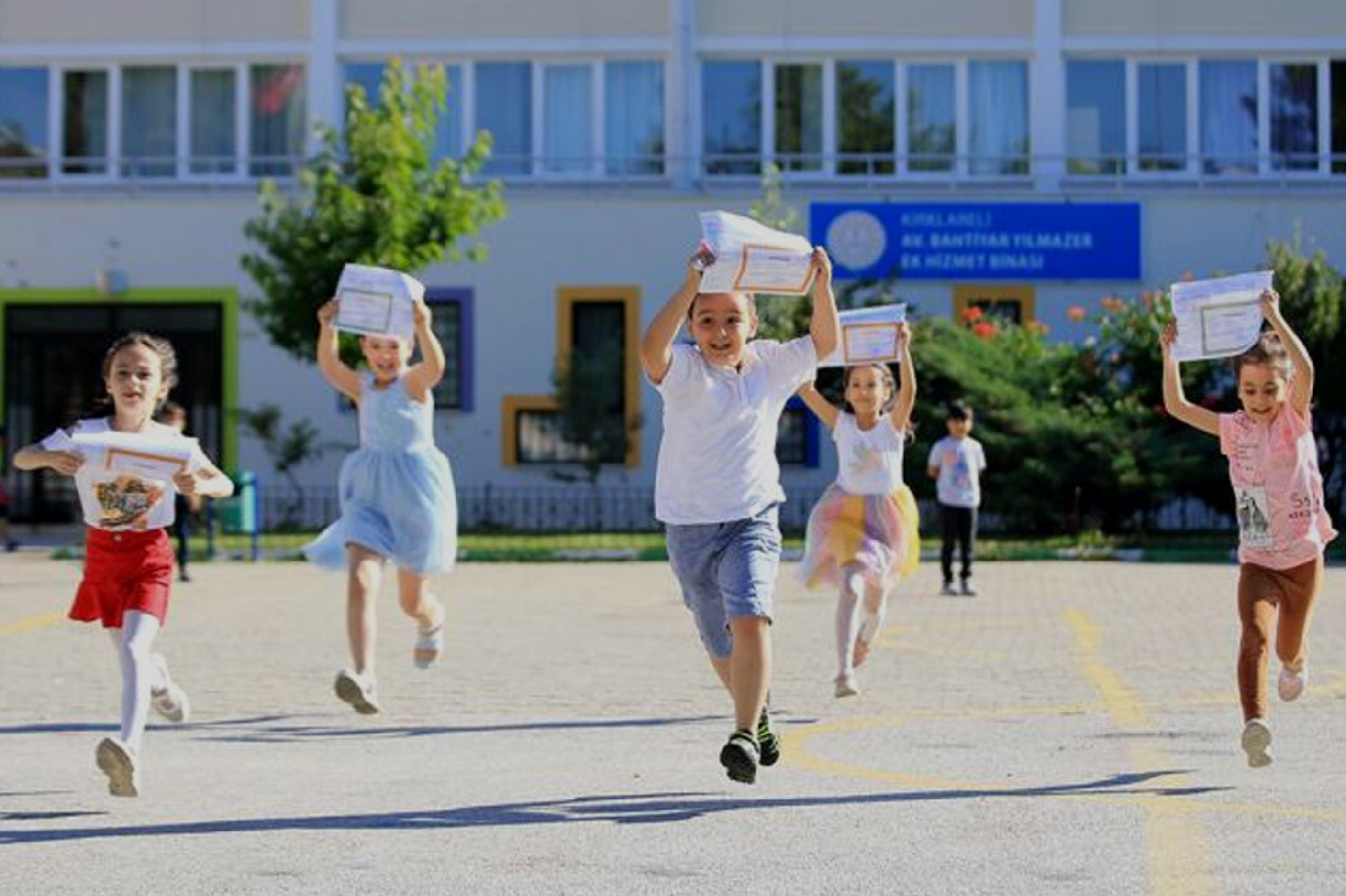 Okullar Ne Zaman Açılacak Ne Zaman Kapanacak