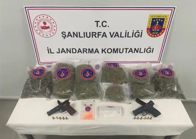 Şanlıurfa Jandarmasından Dev Operasyon, 22 Şüpheli Yakalandı (1)