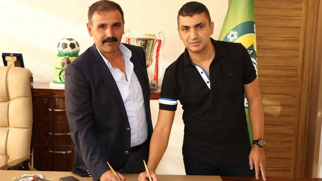 Serdar Bozkurt, Batman Petrolspor’un Yeni Teknik Direktörü Oldu (2)