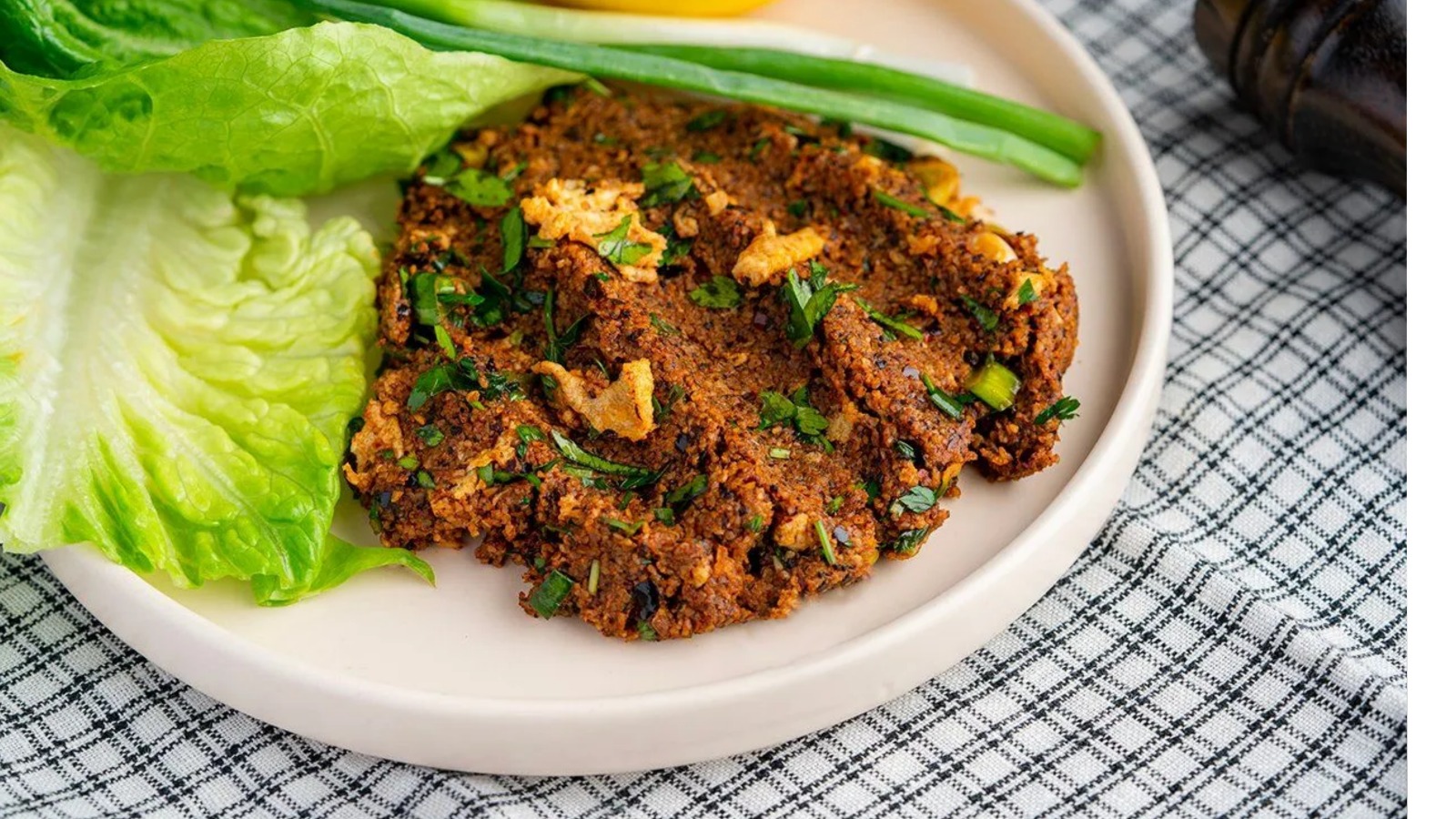 Yumurtalı Köfte