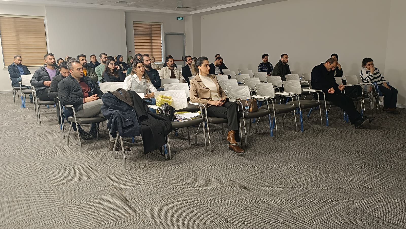 Ceylanpınar Devlet Hastanesinde "Meslek Hastalıkları Farkındalığının Arttırılması Eğitimi" Düzenlendi-2