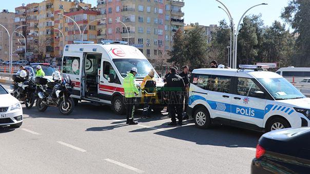 Bir Kişi Abide Kavşağından Atlamaya Çalıştı (2)