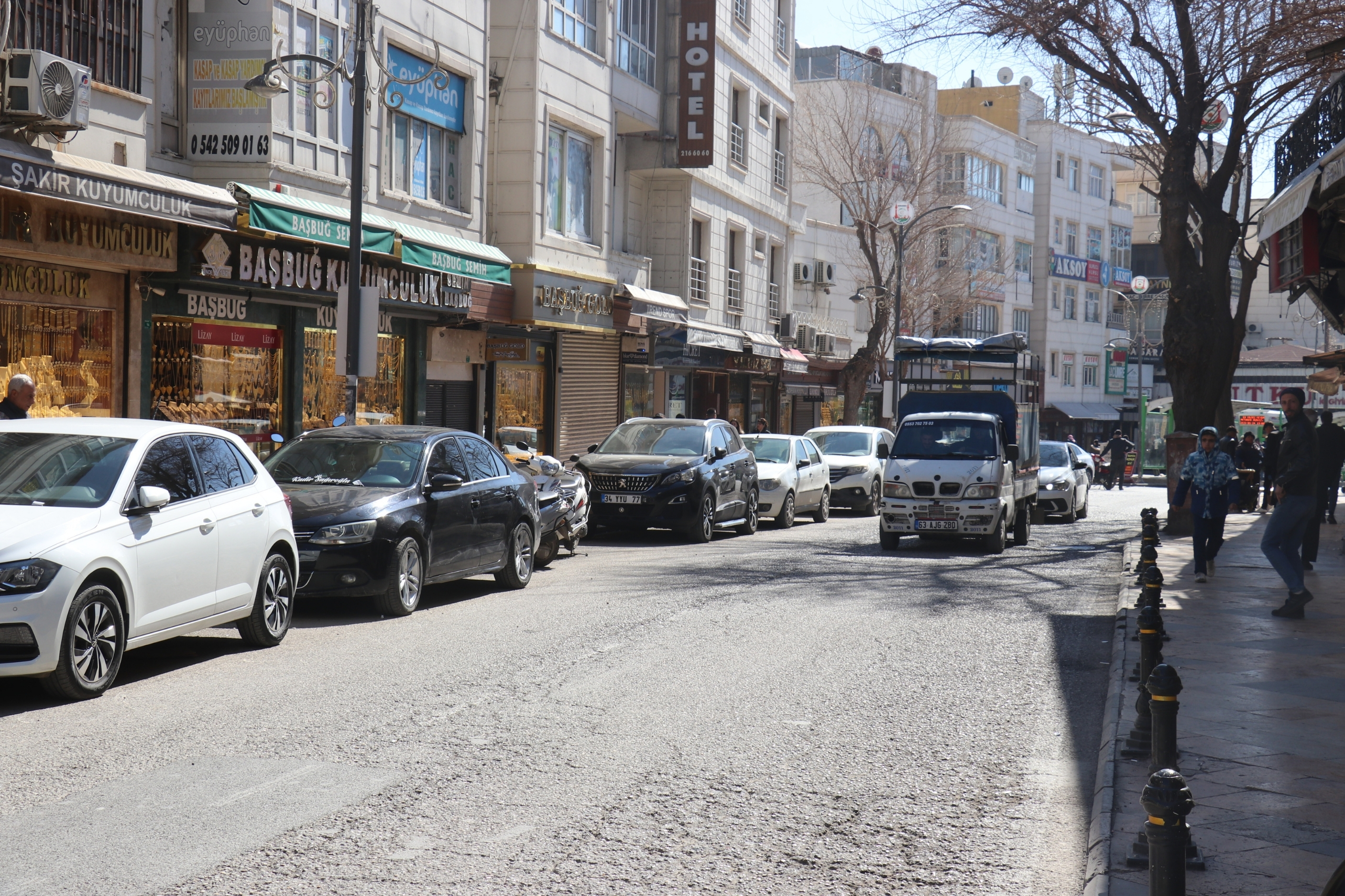 Divan Yolu Caddesine In Trafiğe Kapatılmasına Şanlıurfalıların Yorumu (3)