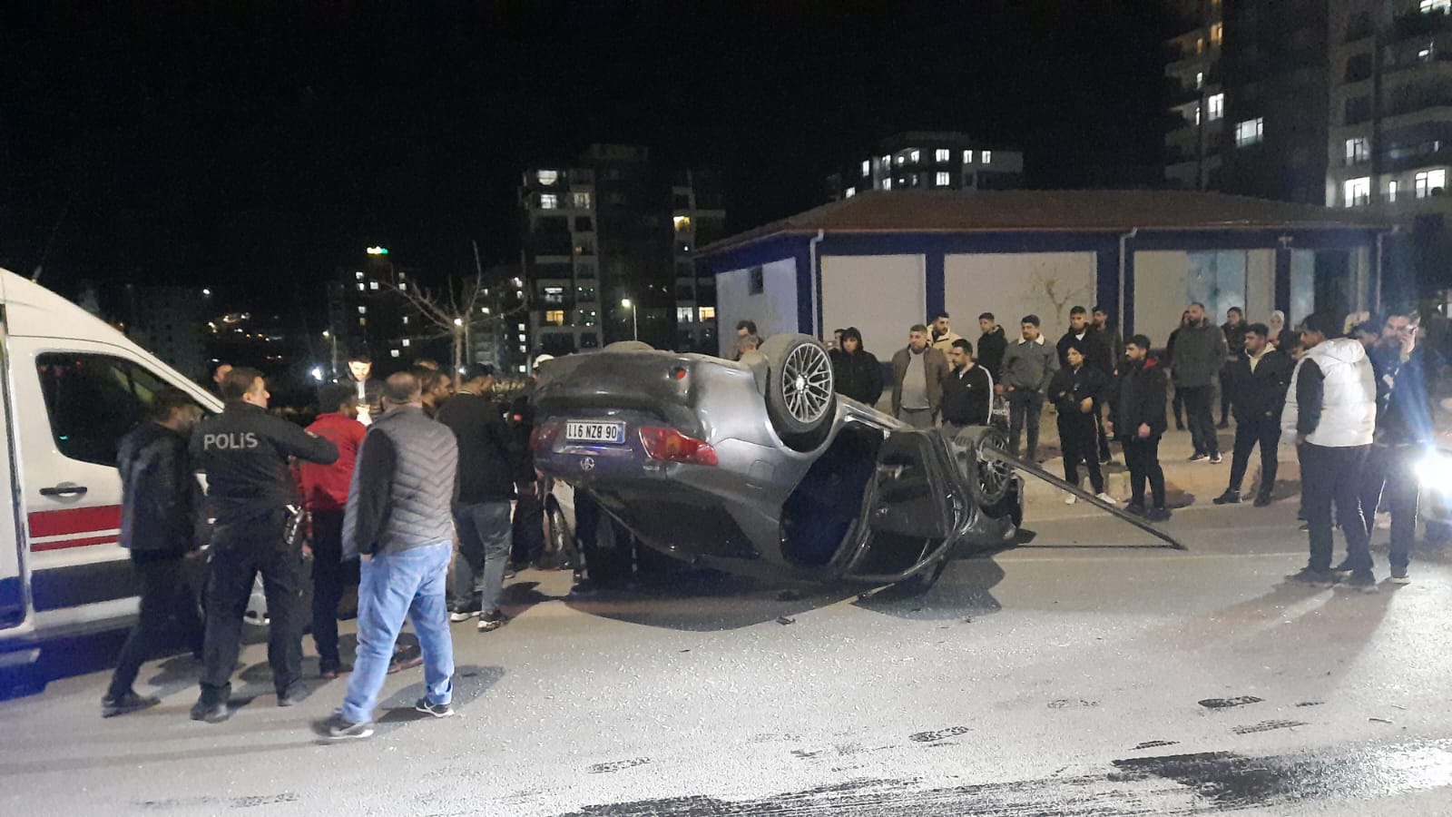 Şanlıurfa Büyükşehir Belediyesi’nin Yol Çalışması Zincirleme Kazaya Yol Açtı (6)