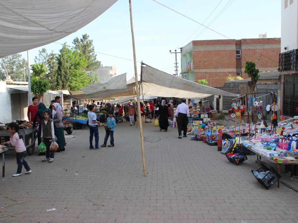 Siverek Belediyesi Cuma Semt Pazarı