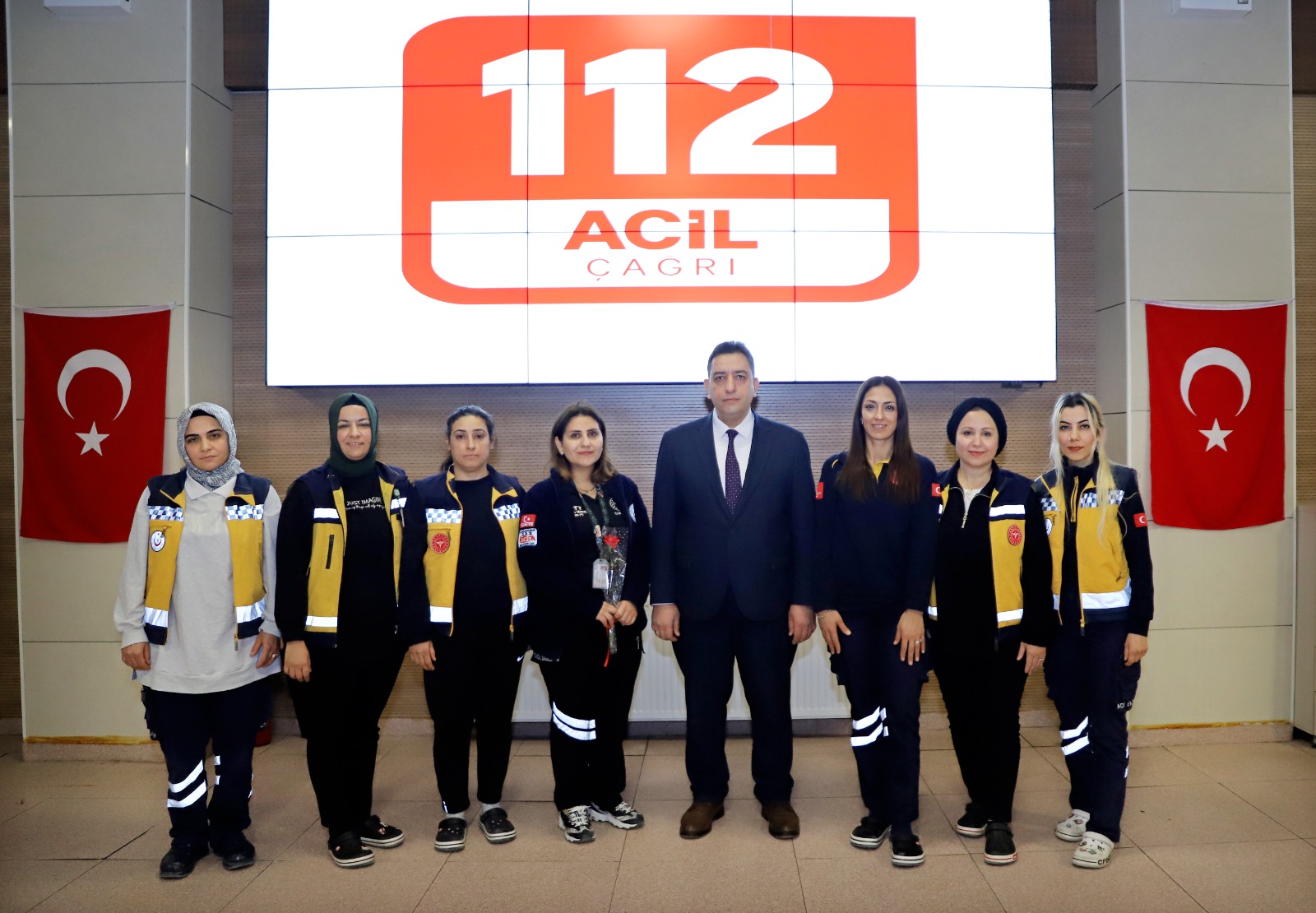Doç. Dr. Abdullah Solmaz Zehra Tankuş’u Tebrik Etti-1