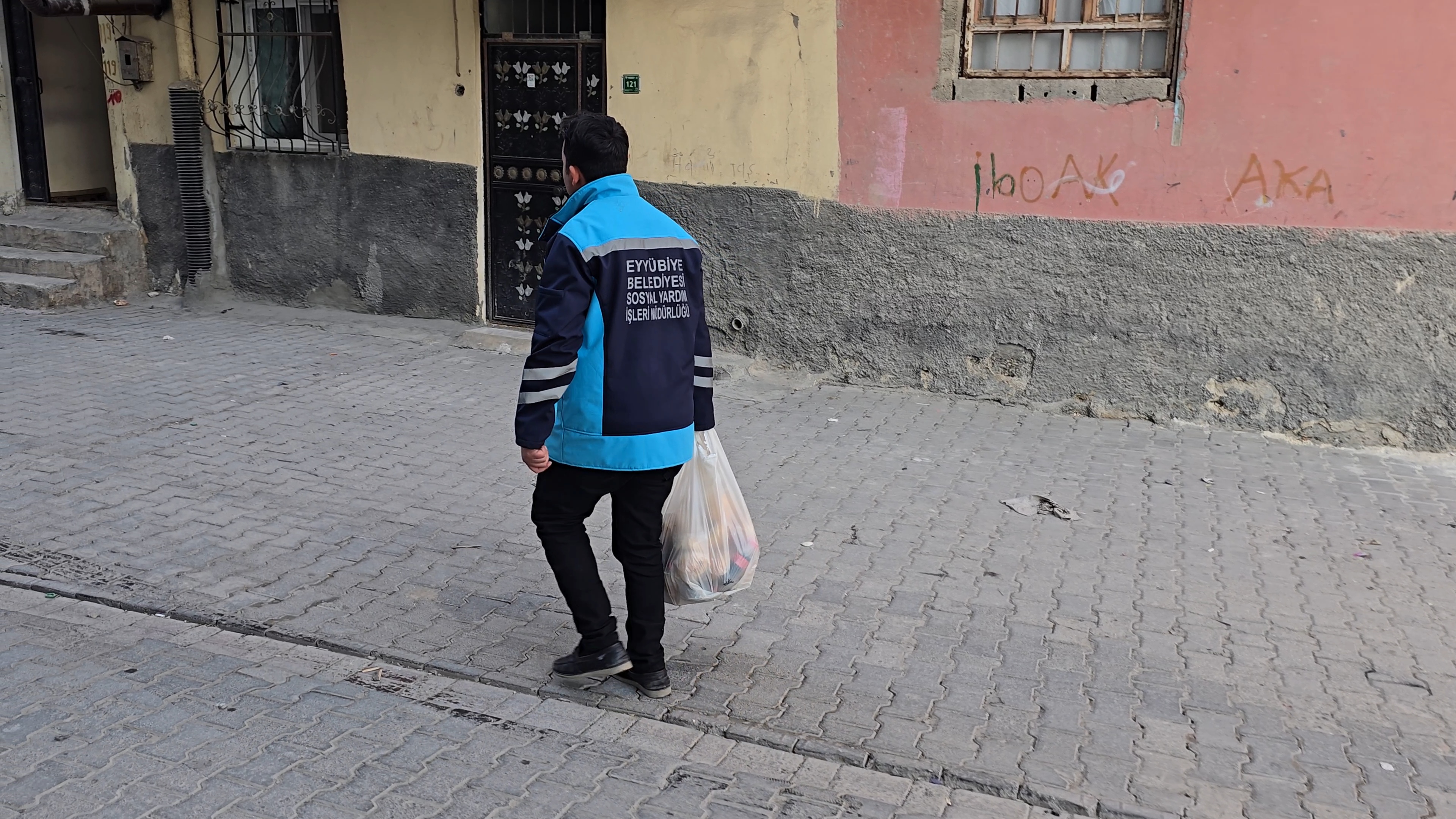 Eyyübiye'de Her Akşam 1000 Ailenin Sofrası Bereketleniyor (5)