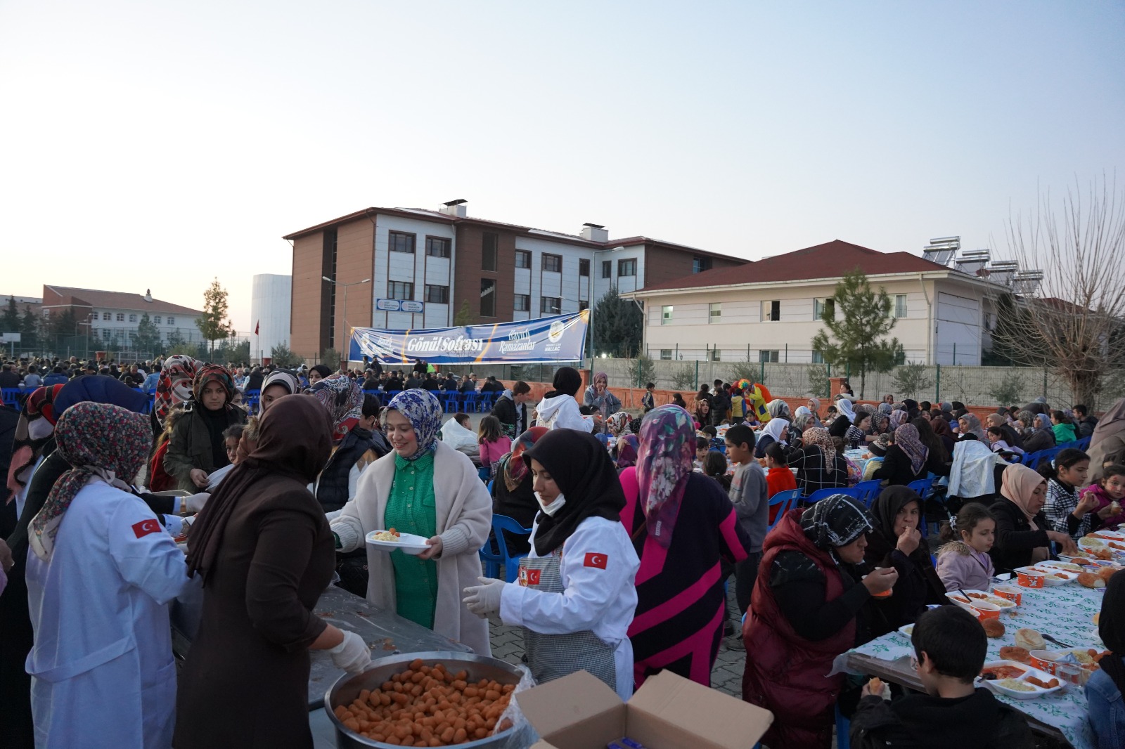 Kahta’da Ramazan Bereketi Gönül Sofrasında Yaşandı! (3)