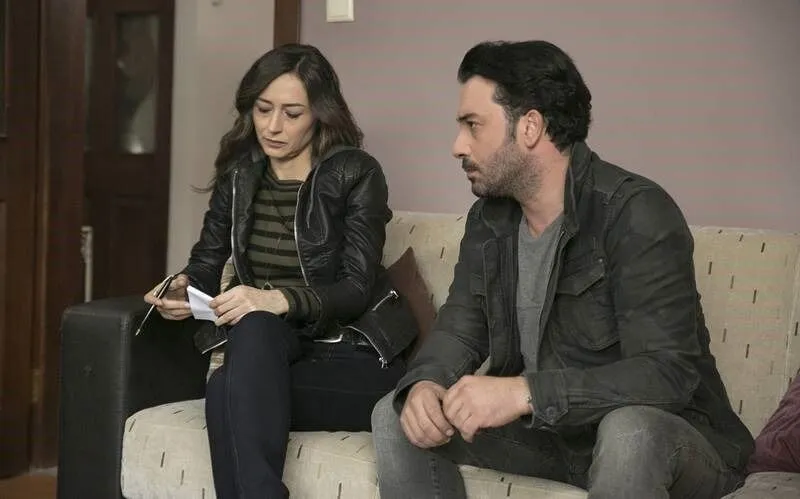 Özlem Çınar (7)