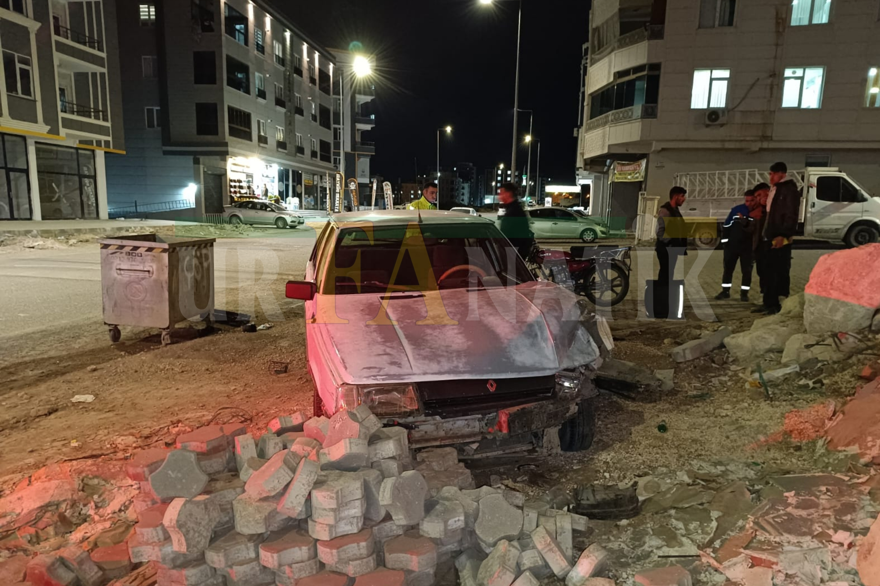 Şanlıurfa Karaköprü’de İftar Saatinde Trafik Kazası Yaralı Var! (2)