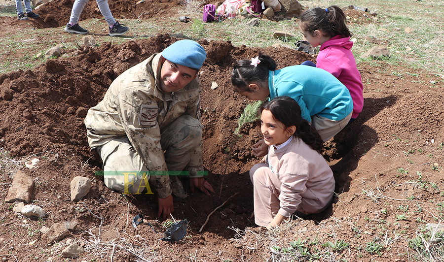 Şanlıurfa'da Fidan Dikimi (4)