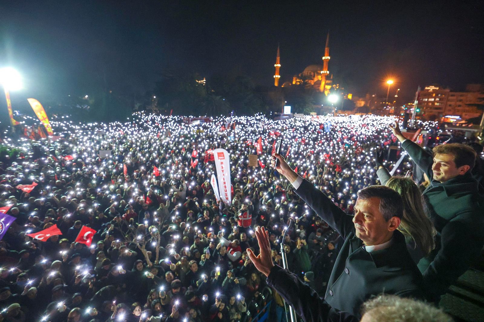 Şanlıurfalı Siyasetçilerden Özgür Özel’in Çağrısına Tepki (1)