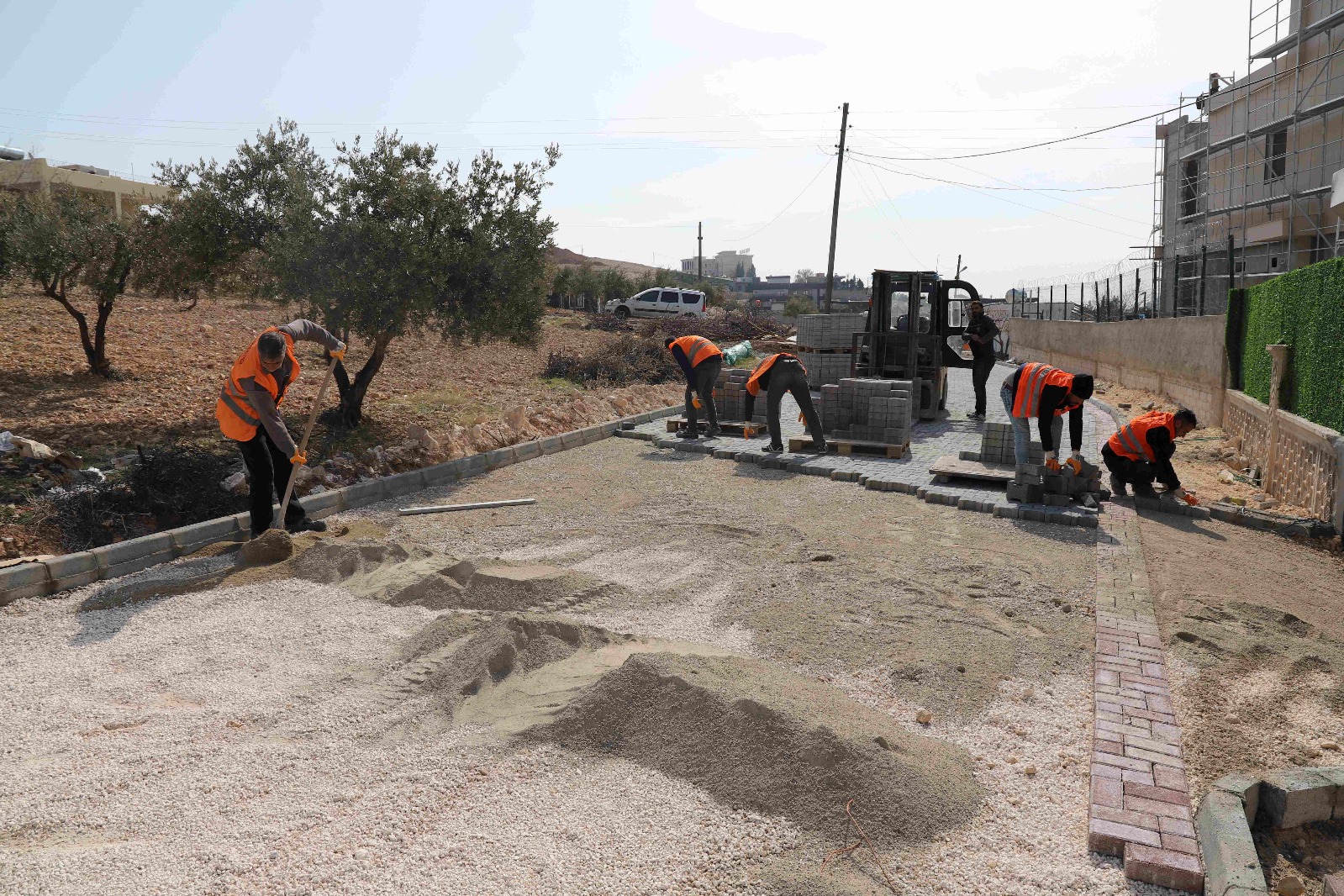 Karaköprü Belediyesinde Yollar Üstyapı Çalışmalarıyla Yenileniyor-1