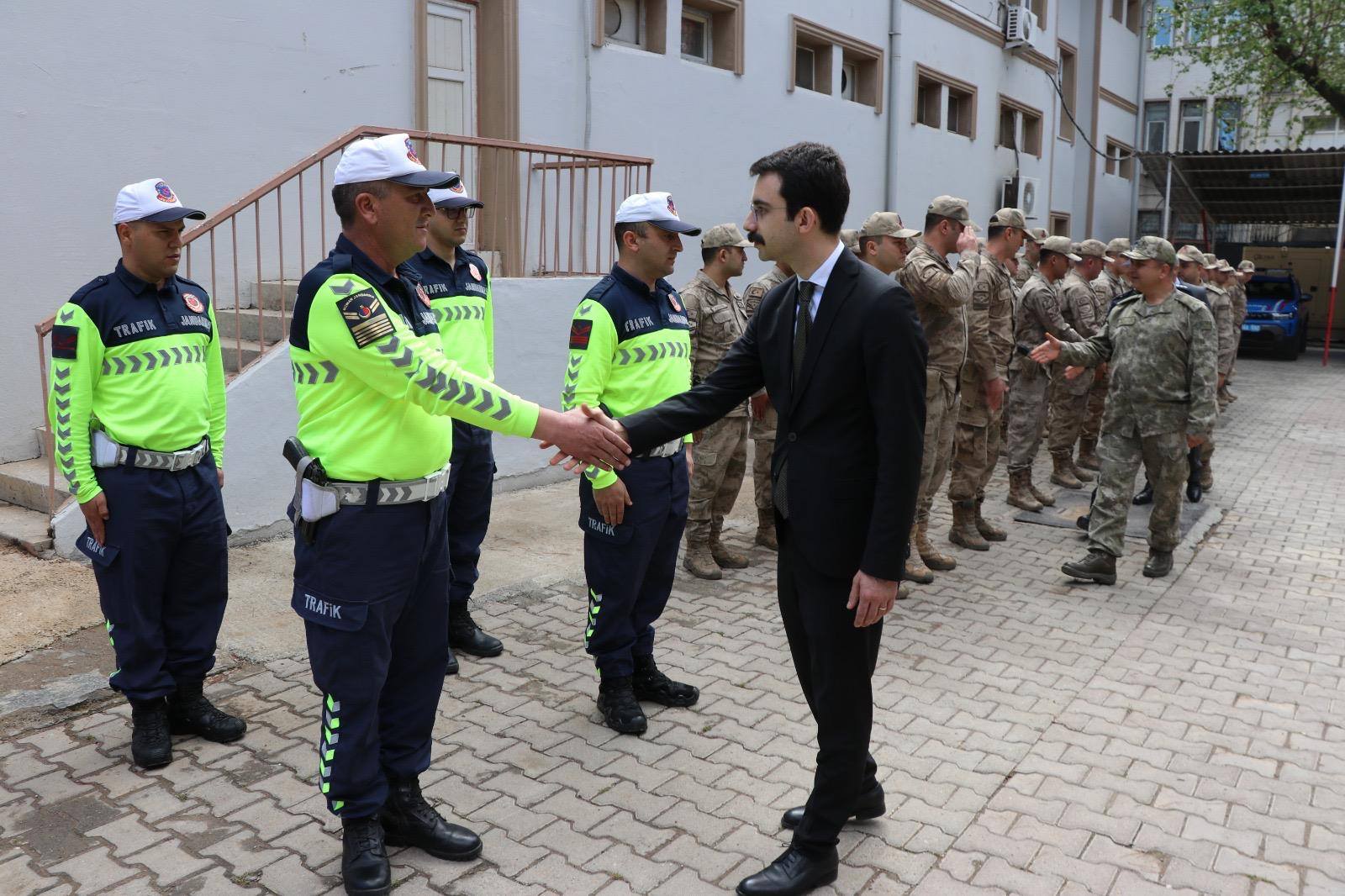 Akçakale Kaymakamı Onur Şan’dan Bayram Ziyaretleri (1)