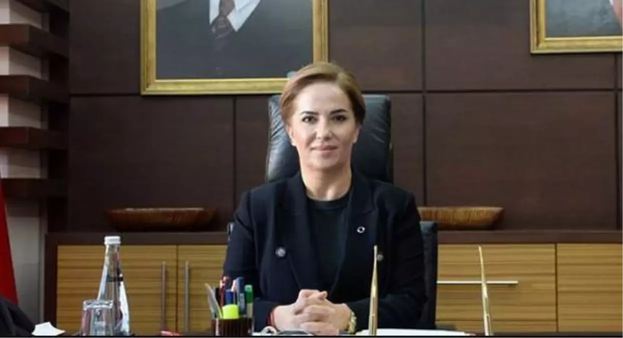 Funda Kocabıyık Ki̇mdi̇r (2)