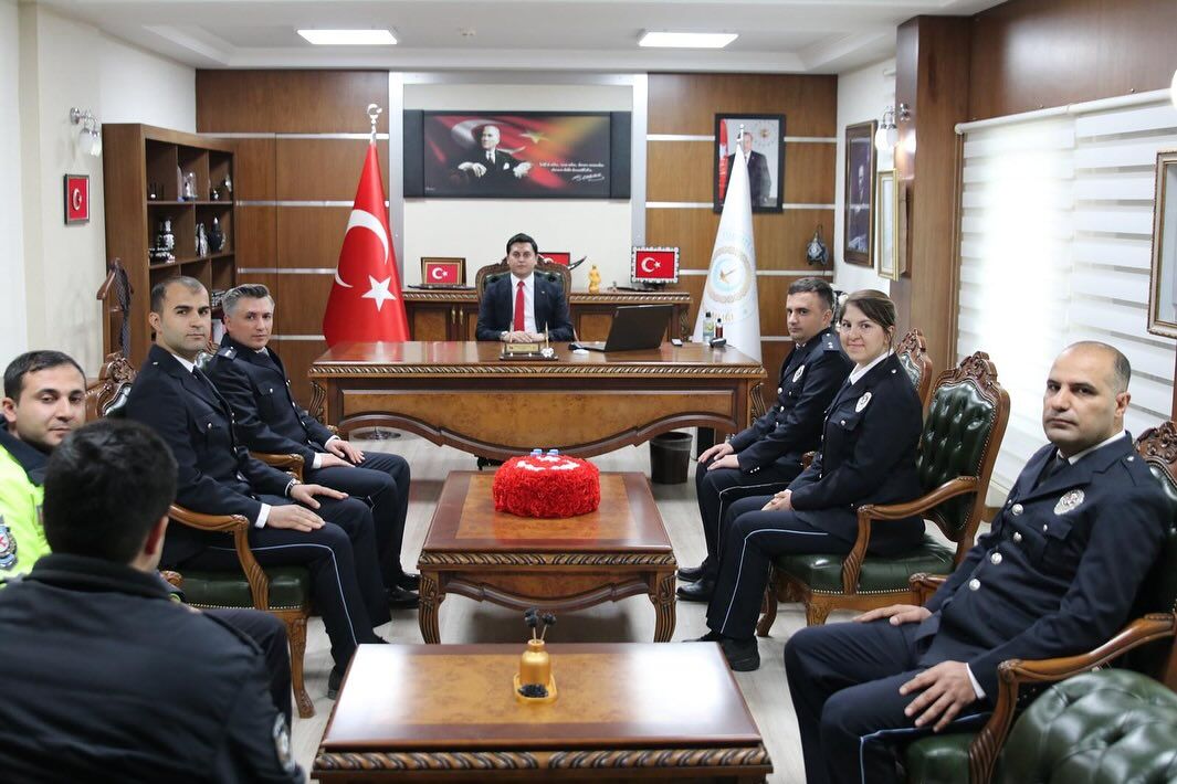 Halfeti Kaymakamı Emniyet Mensuplarını Ağırladı (2)