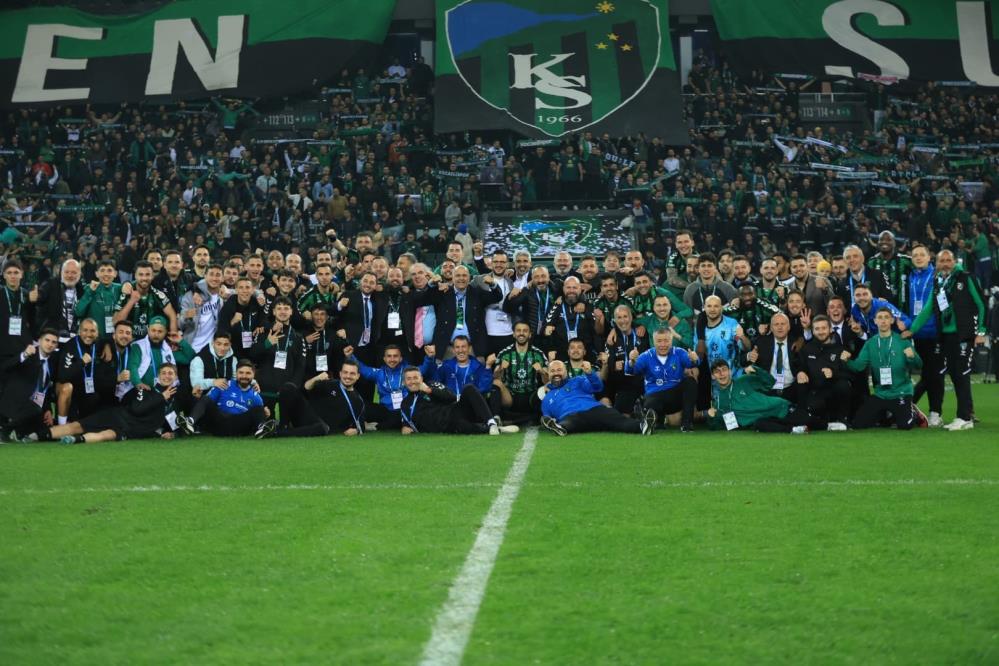 Kocaelispor 16 Yıl Sonra Süper Lig'de (1)