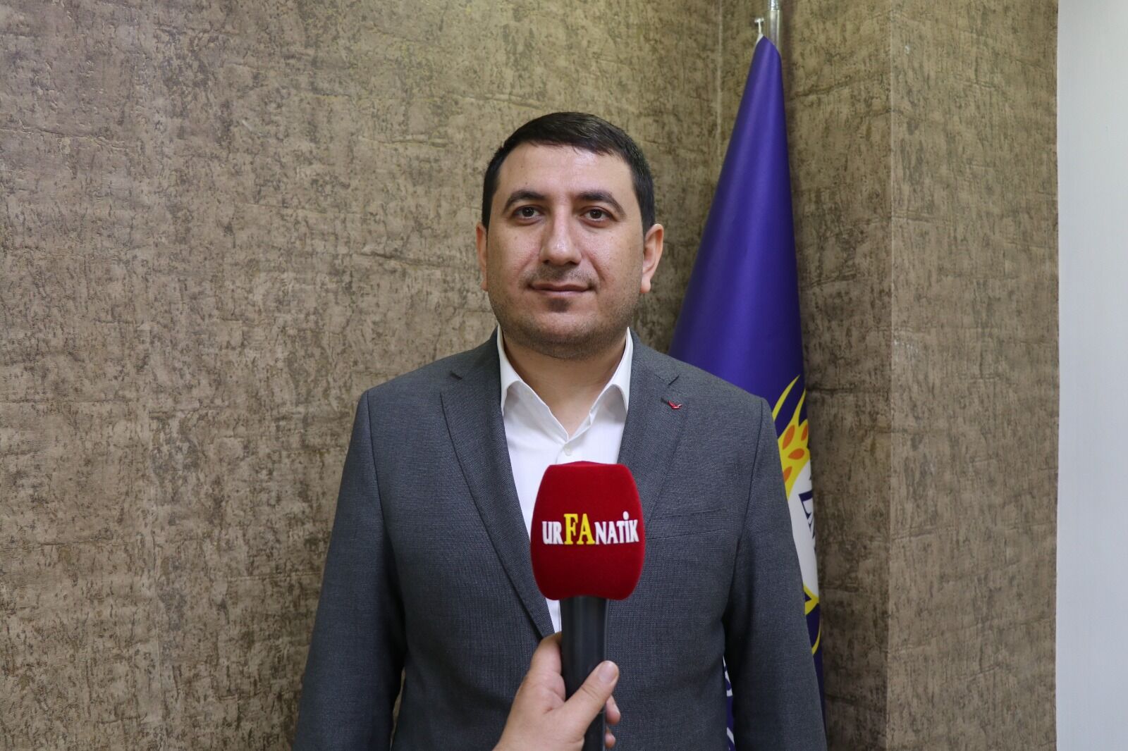Mehmet Sözen Mikrofon