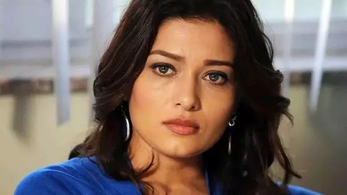 Nurgül Yeşilçay Kimdir 1