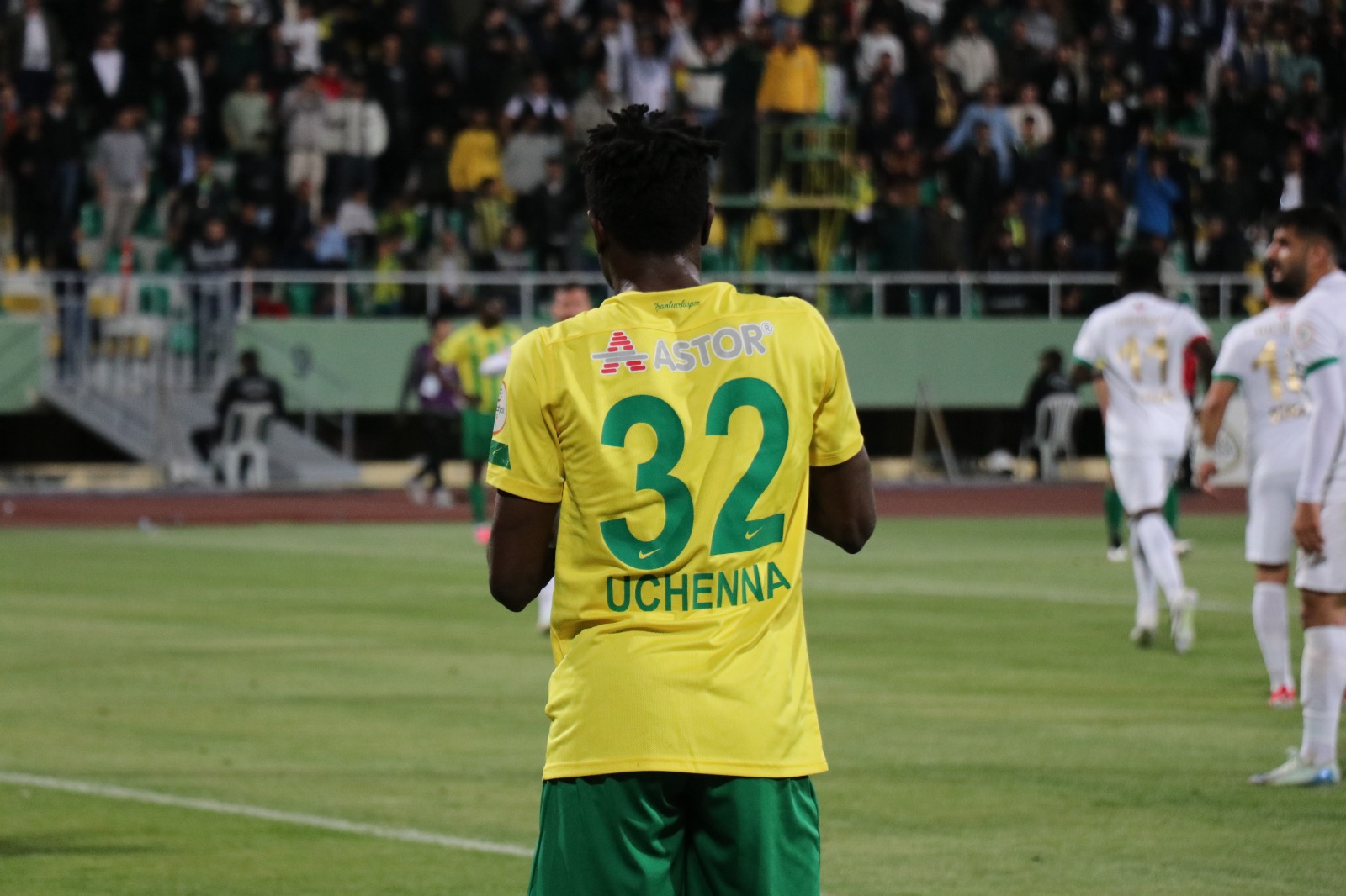 Ogundu Beşiktaşa
