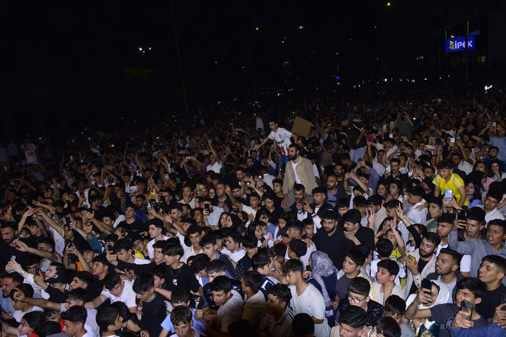 Şanlıurfa Ceylanpınar’da Rojda Şenses Rüzgarı Esti! (9)
