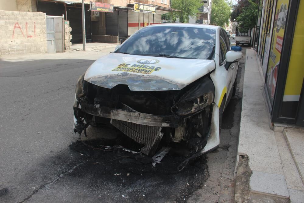 Şanlıurfa’da 9 Aracı Kundaklayan Şüpheli Tutuklandı (4)