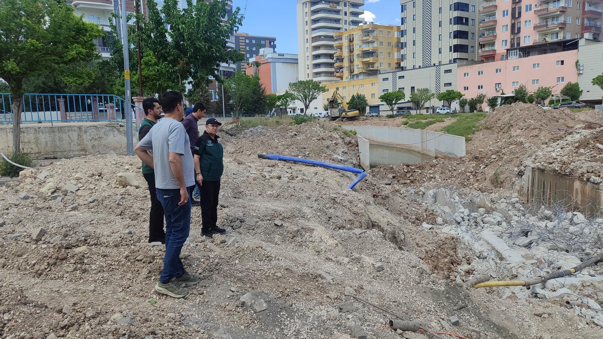 Şanlıurfa’da Sele Karşı Derelerde Çalışmalar Sürüyor (1)