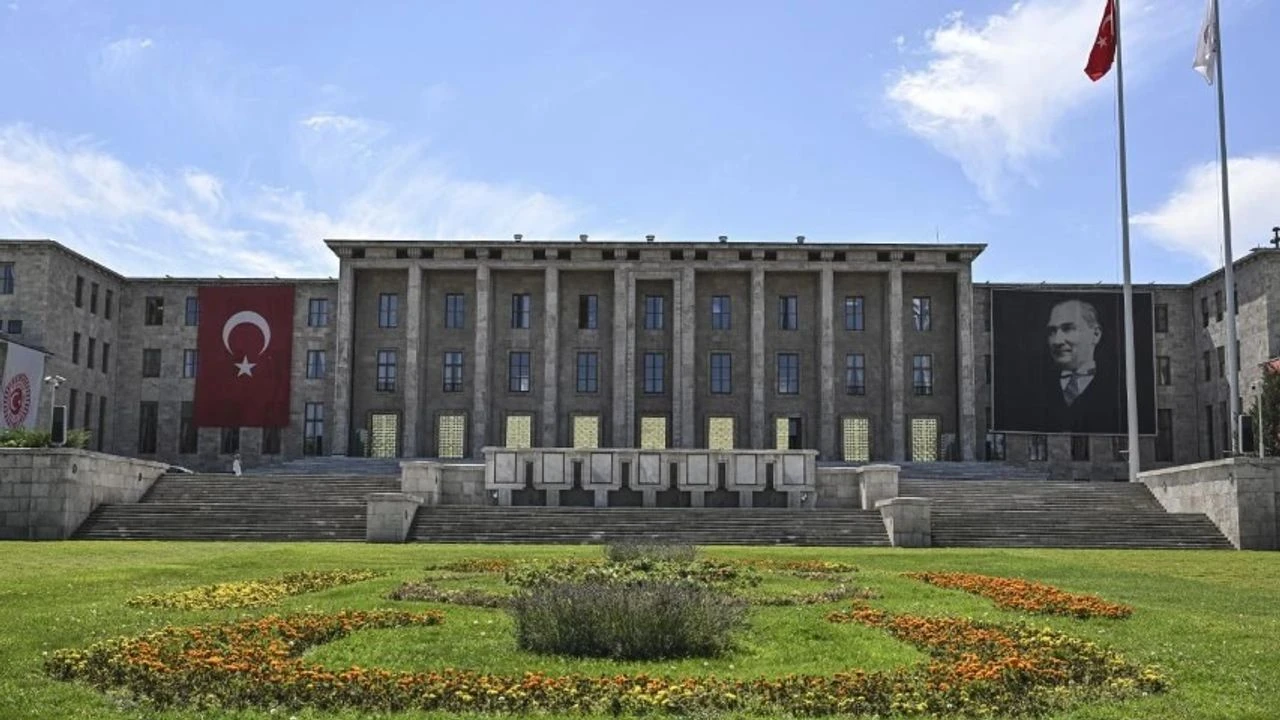 Tbmm-1