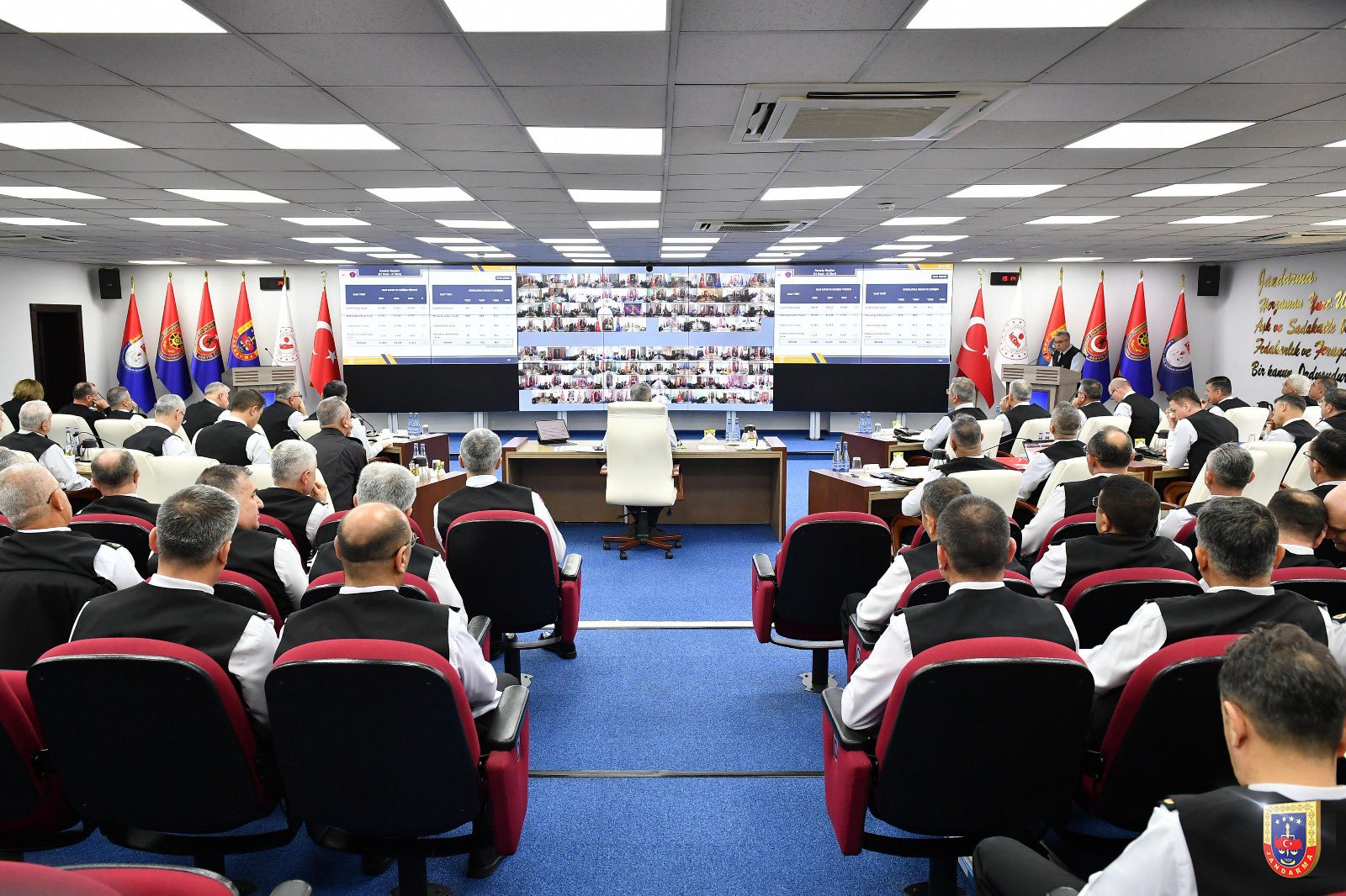 Tuğgeneral Avkıran, Vks’de Şanlıurfa’nın Güvenlik Başarılarını Aktardı (4)