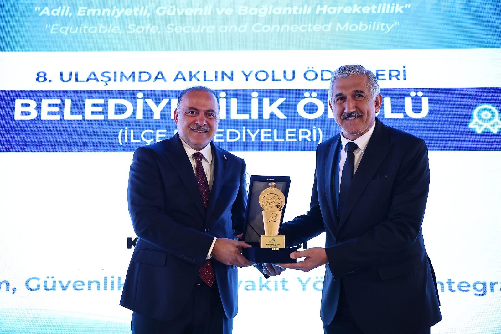 Ulaşımda Akılcı Çözümler Ödül Getirdi Kahta Belediyesi Zirvede (7)
