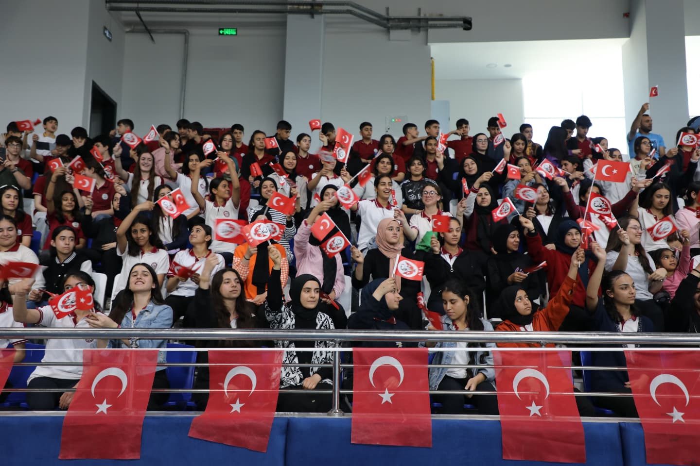 2. Ordu Bölge Komutanlığı Bandosu, Viranşehir’de Coşkulu Bir Konser Verdi (1)