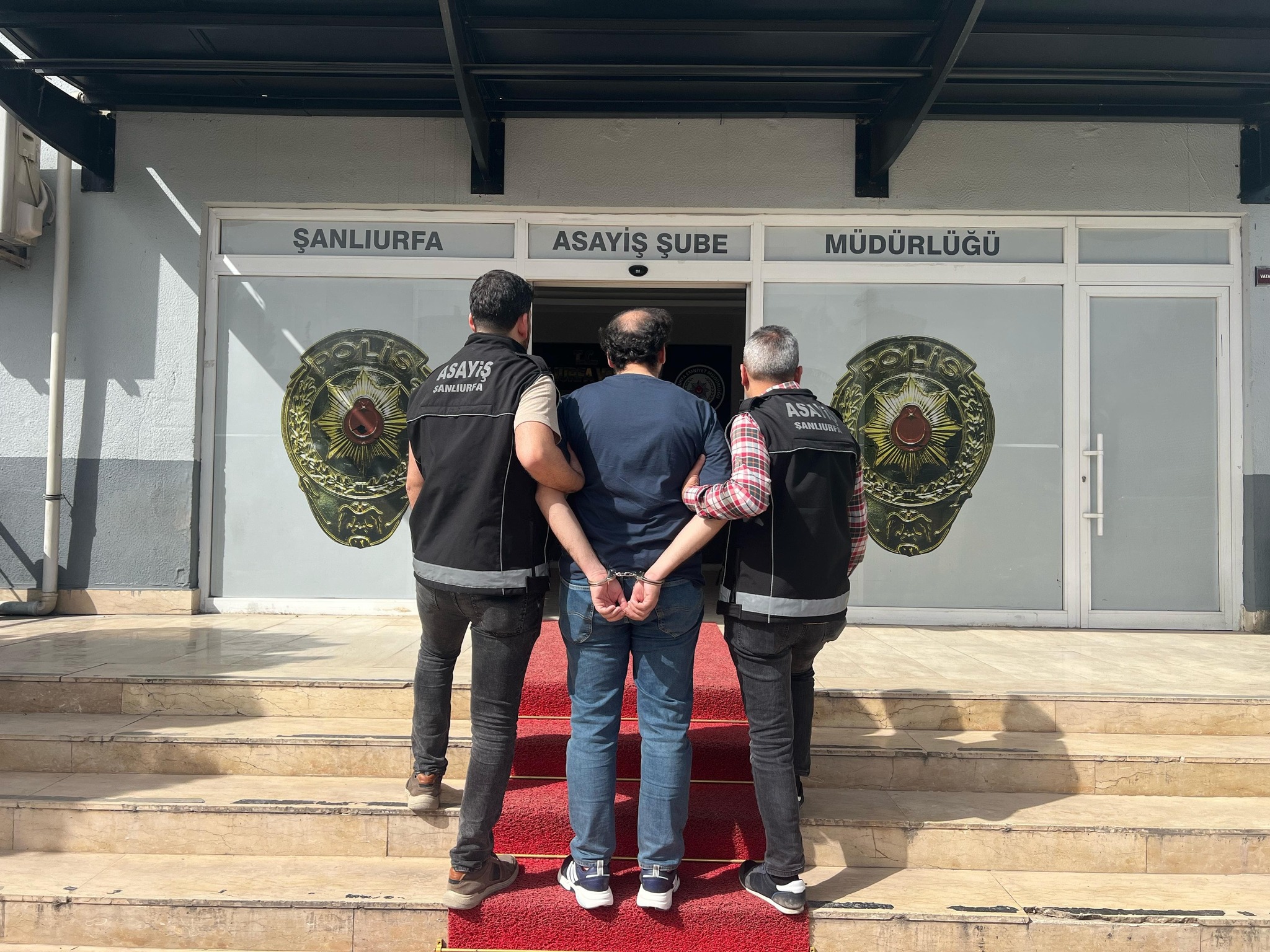 48 Ki̇şi̇ Cezaevi̇ne Gönderi̇ldi̇ (5)