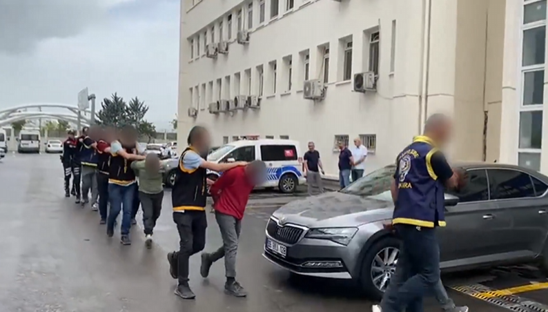 5 Polis Memuruna Saldıran 12 Kişi Gözaltına Alındı