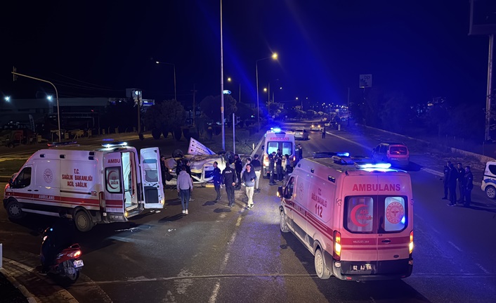 Adıyaman Şanlıurfa Karayolu'nda Feci Trafik Kazası (3)