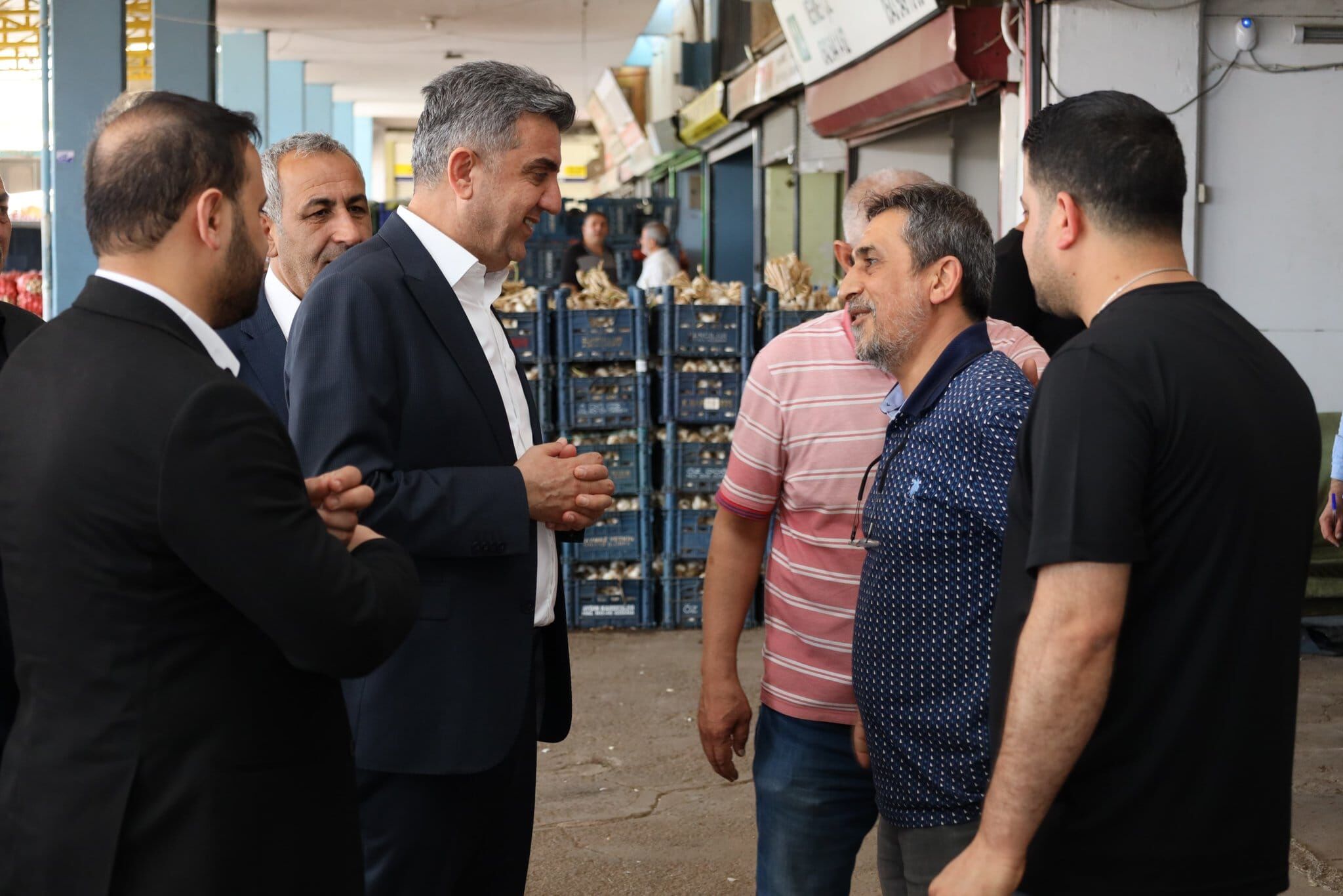 Ak Parti Şanlıurfa İl Başkanı Günbegi Hal Esnafını Ziyaret Etti (2)