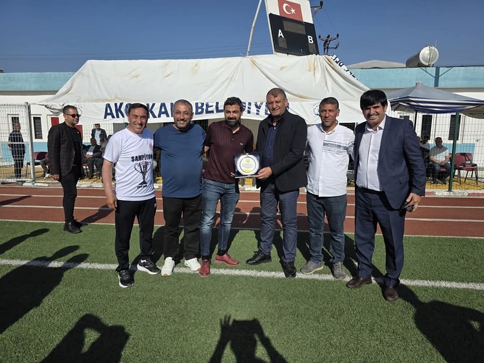 Akçakalespor Şampiyonluğunu İlan Etti, İlçe Ayağa Kalktı! (4)