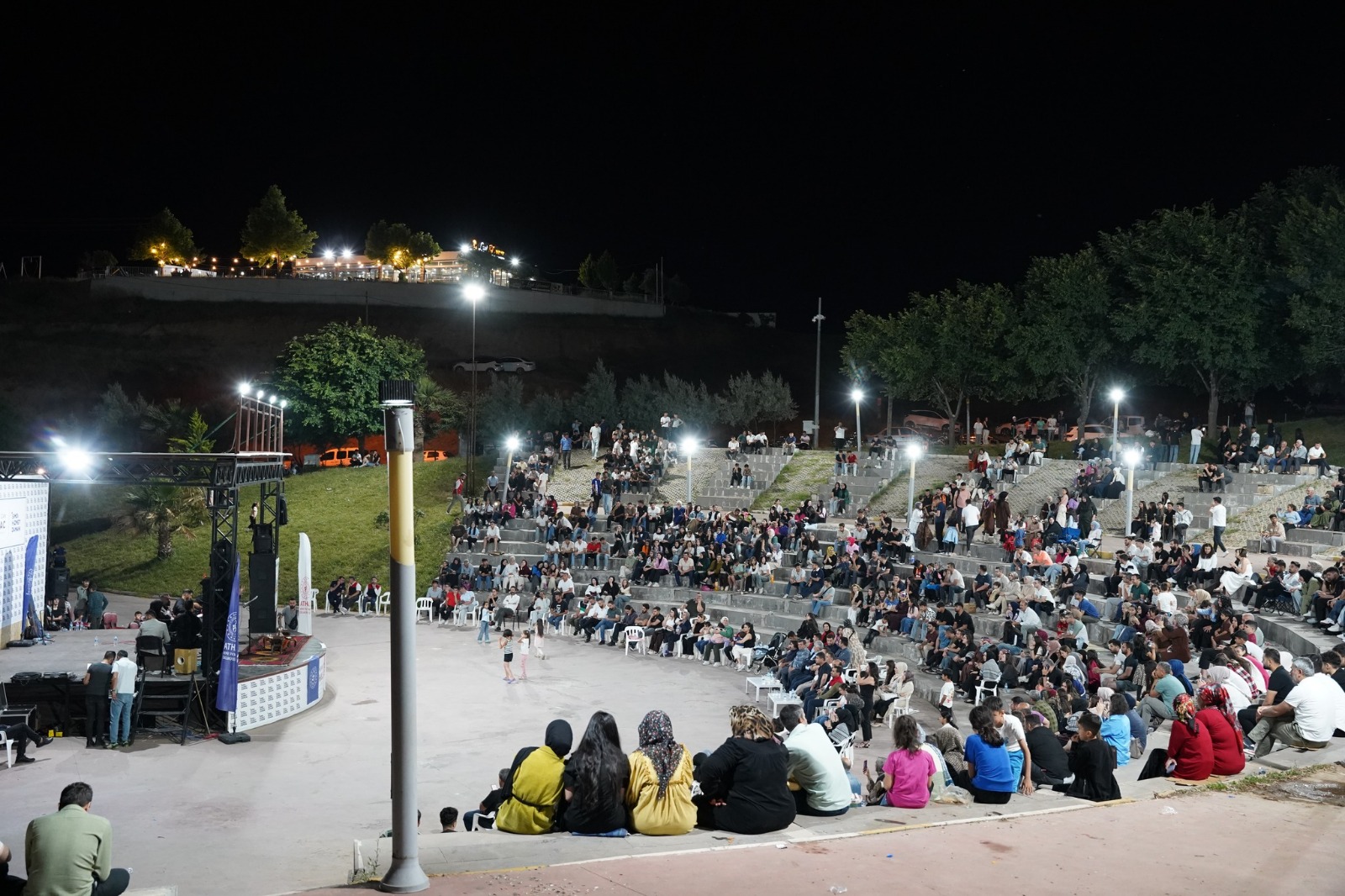 Başkan Hallaç’ın Katılımıyla Ebu Sadık Parkı’nda Anlamlı Konser (2)